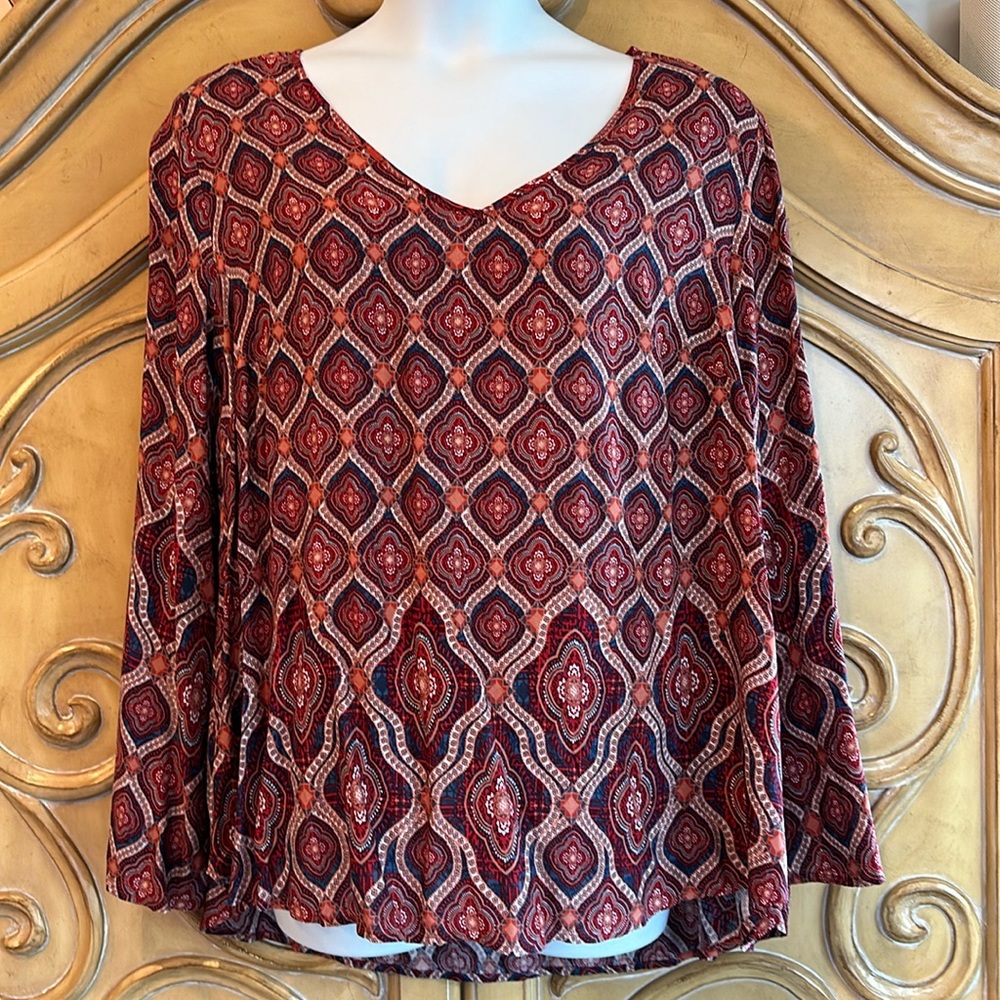 Unique Spectrum arabesque print